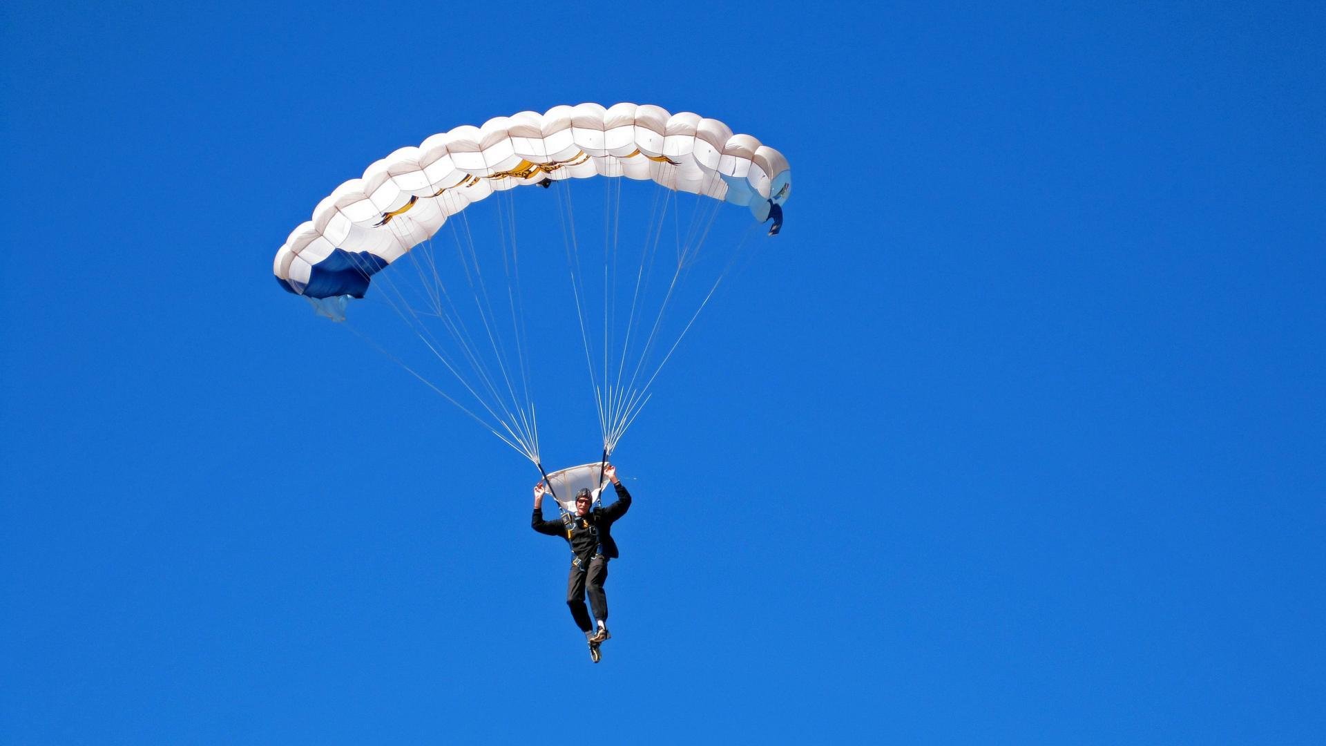 蝶泳转身转体角度：中国控制力出色，蝶泳转身教学视频
