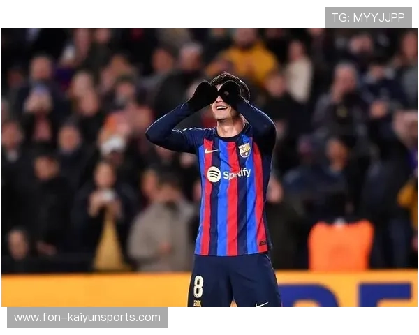 巴萨高位断球发起闪击,佩德里挑射再添一分